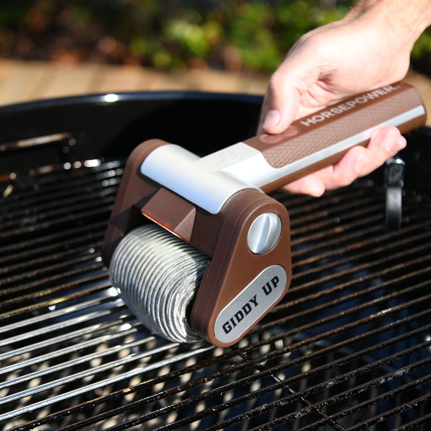 Bristle-Free Cordless Electric Grill Brush